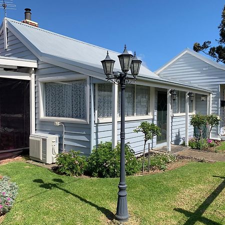 That Seaside Cottage - Fully Equipped Home, 4 Bedrooms On The Foreshore Tooradin Exterior foto