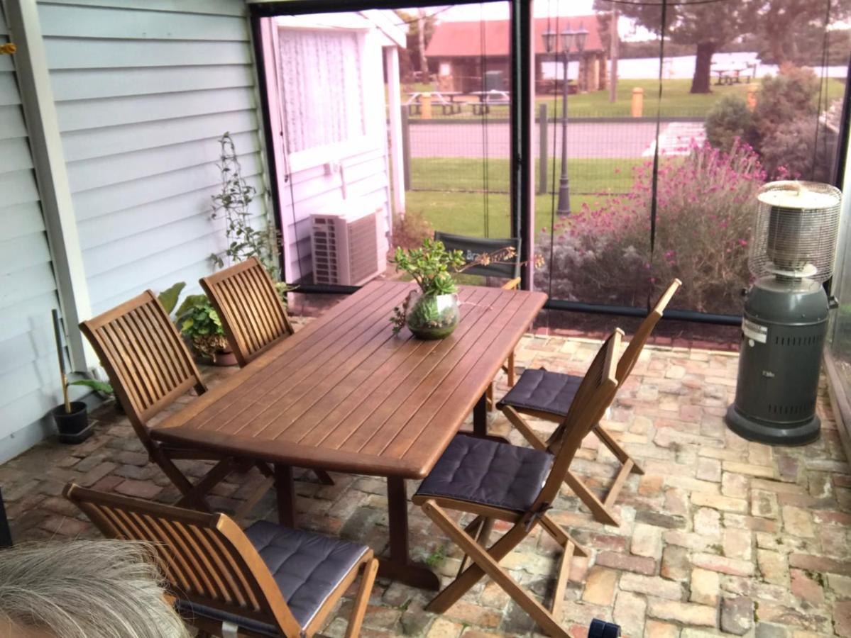 That Seaside Cottage - Fully Equipped Home, 4 Bedrooms On The Foreshore Tooradin Exterior foto
